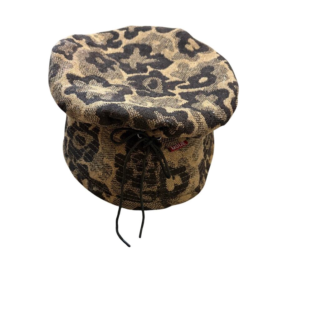 Moije Bucket Hat with Print and Drawstring